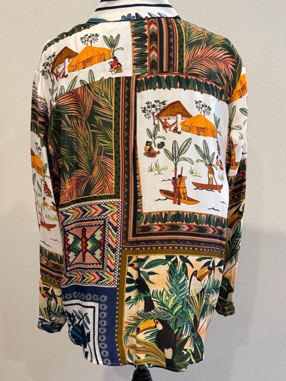 Farm Rio Shirt - Picture 2 of 3